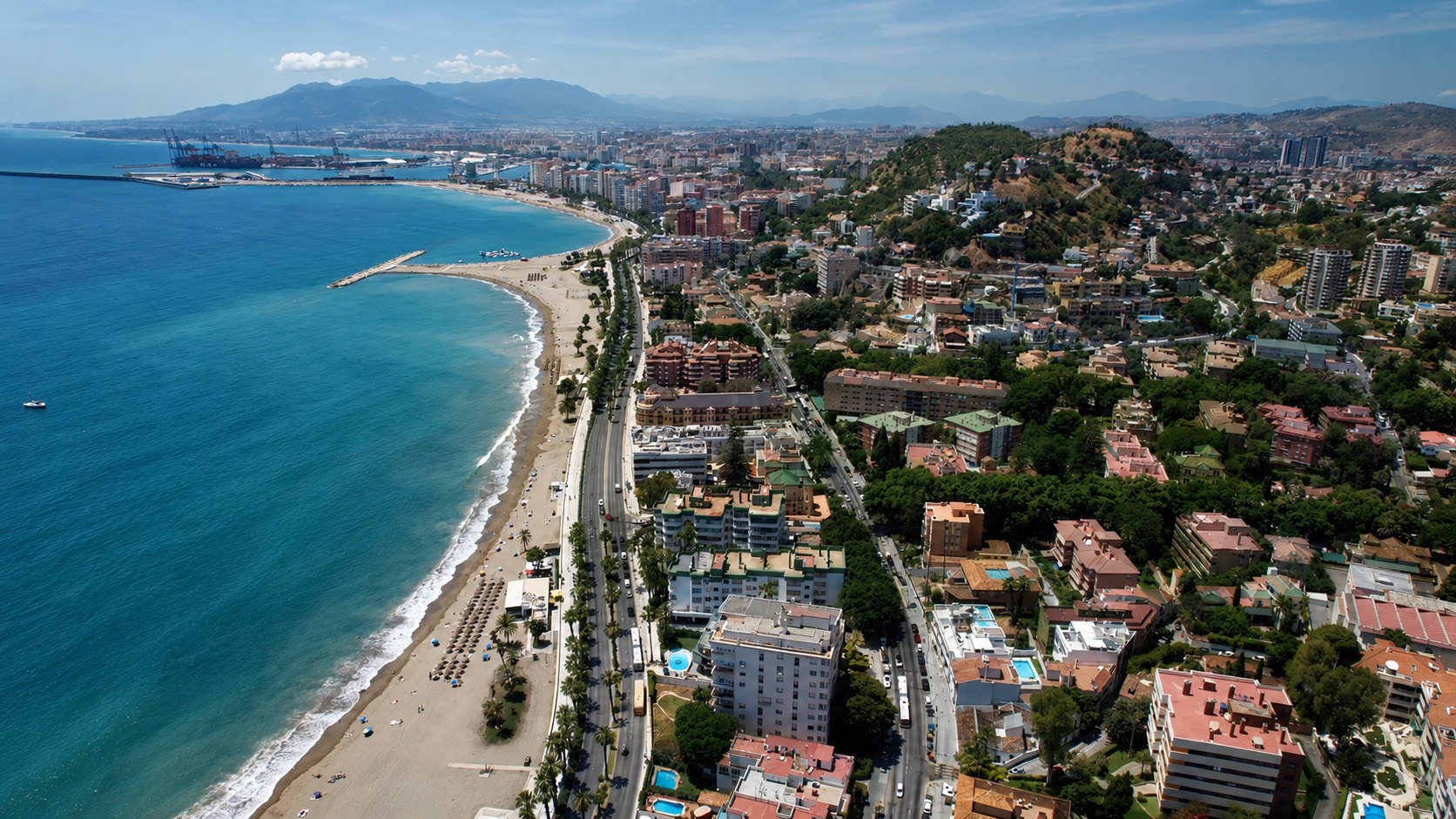 M&aacute;laga and the Costa del Sol from the air
